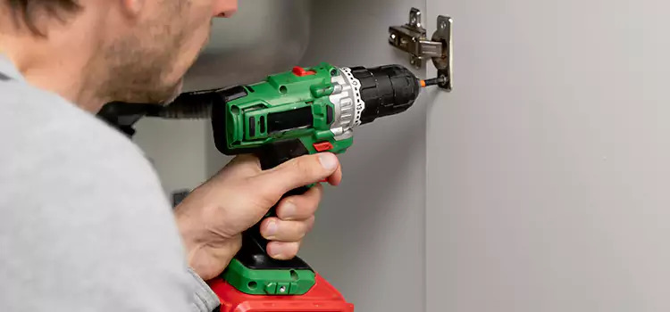 Commercial Door Hinge Repair Chicago