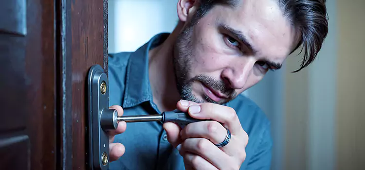 Eviction Locksmith Chicago