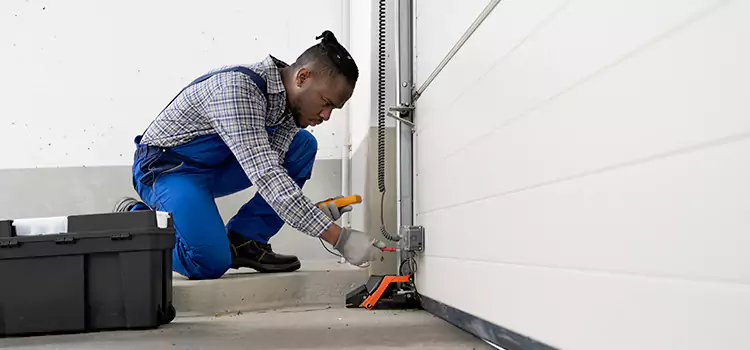Expert Solutions for Every Garage Lock Need in Chicago, IL