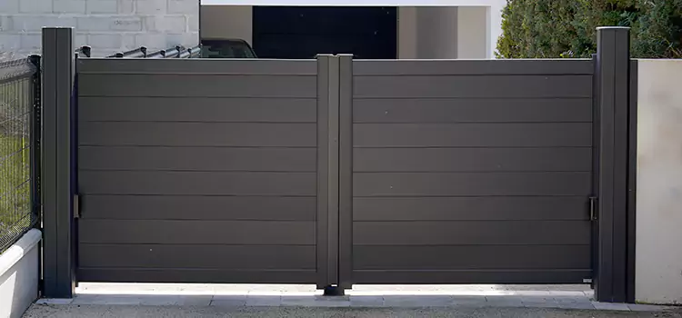 Common Residential Gate Issues We Resolve in Chicago, IL