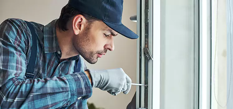 Emergency Response for Latch Issues Chicago